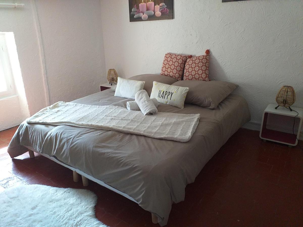 Deux M Bed & Breakfast Villes-sur-Auzon Luaran gambar