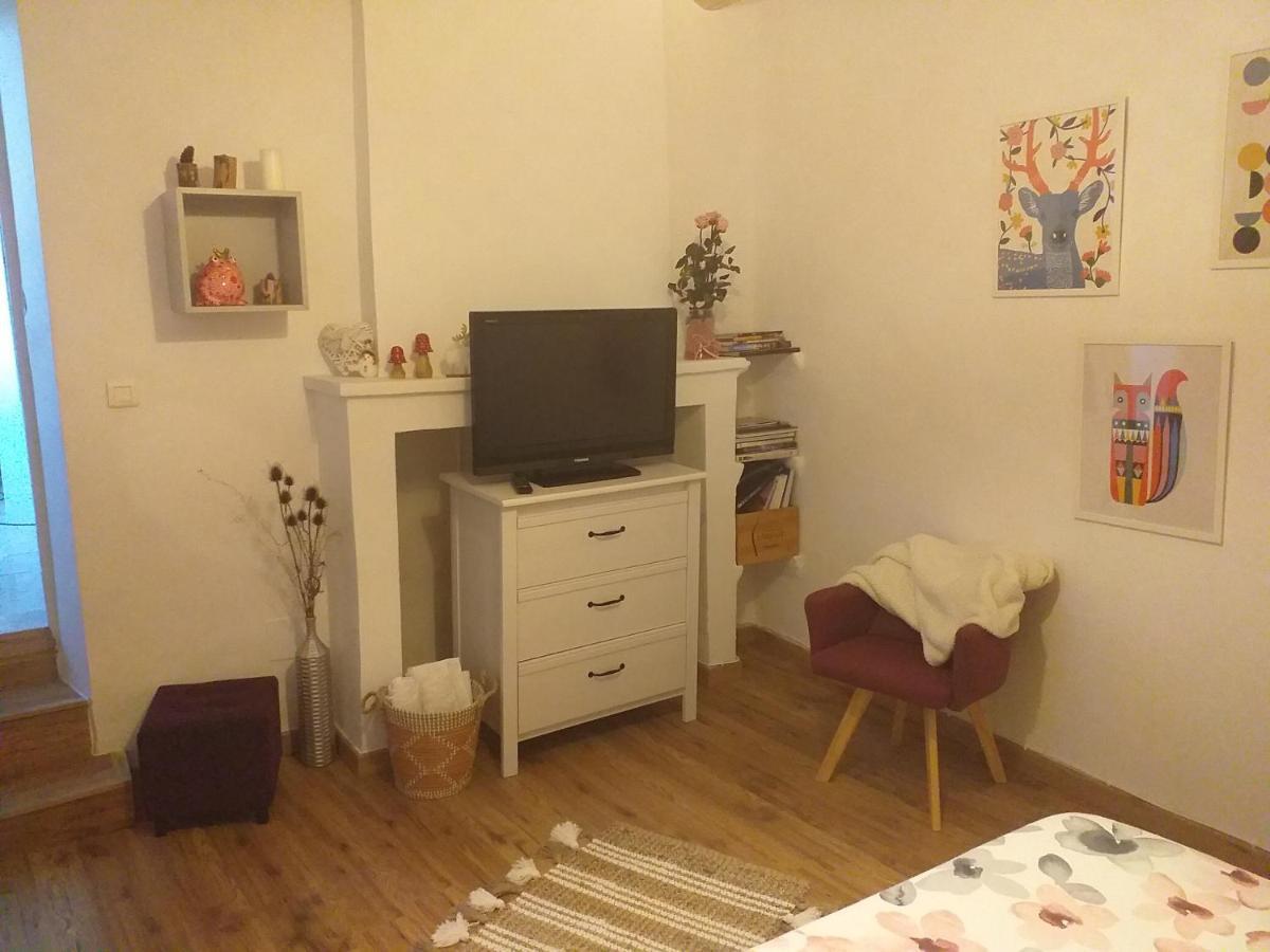 Deux M Bed & Breakfast Villes-sur-Auzon Luaran gambar